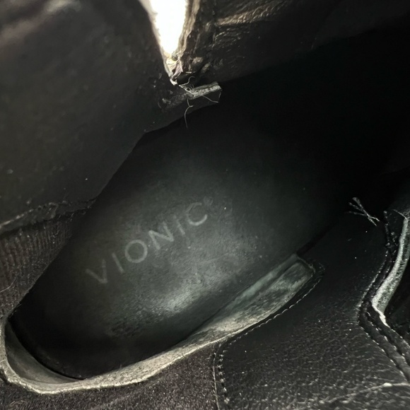 Vionic Sienna Suede Ankle Boots Leather Waterproof Black Buckle Women's Size 7.5 - Picture 9 of 10